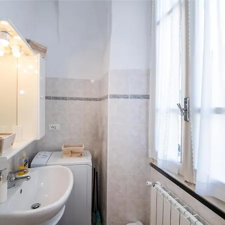 La Casa Di Emma Finalborgo * Finale Ligure