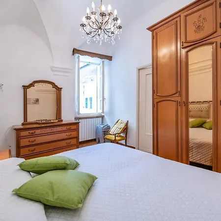 La Casa Di Emma Finalborgo Appartamento Finale Ligure